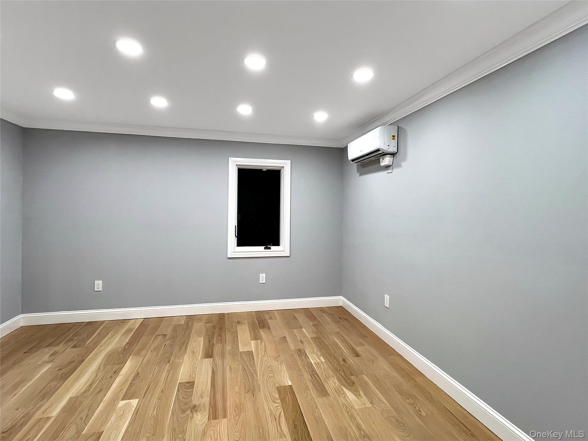 #12 photo, 1020 Stewart Avenue, Bethpage , NY 11714