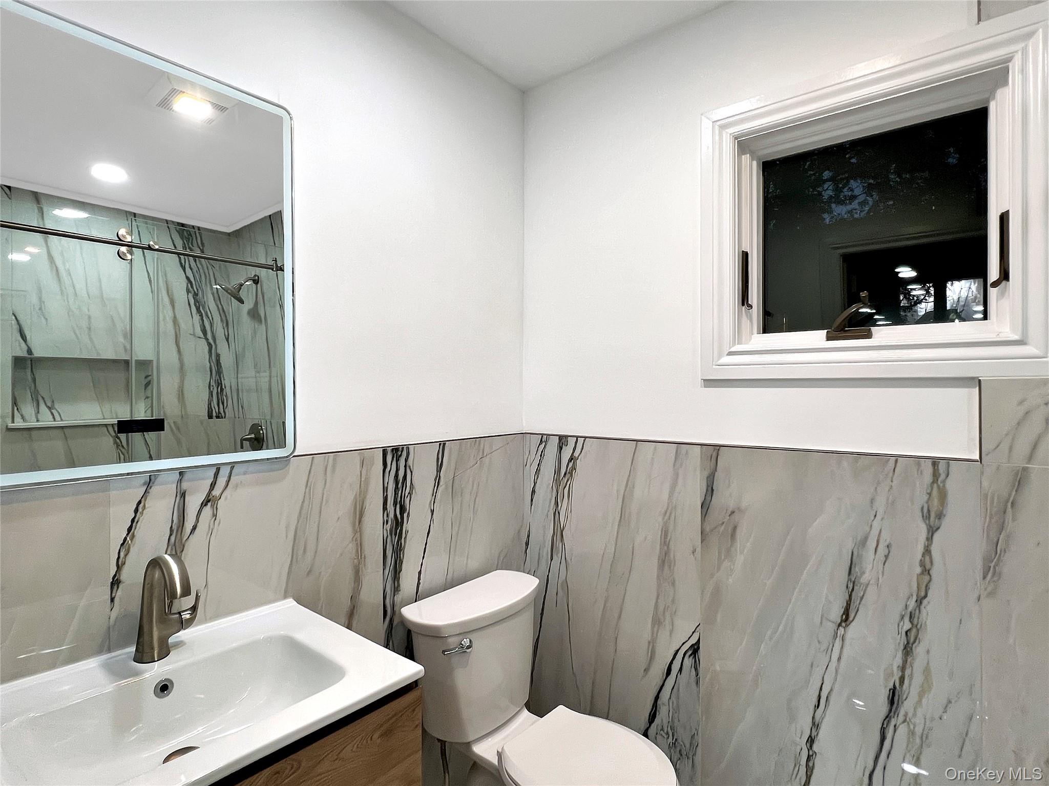 #13 photo, 1020 Stewart Avenue, Bethpage , NY 11714