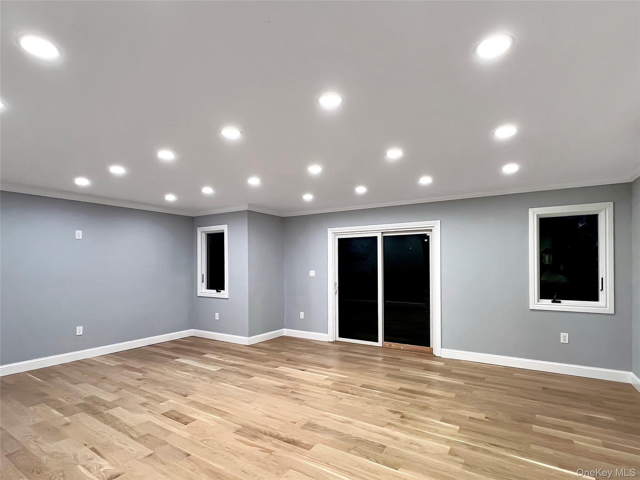 #5 photo, 1020 Stewart Avenue, Bethpage , NY 11714