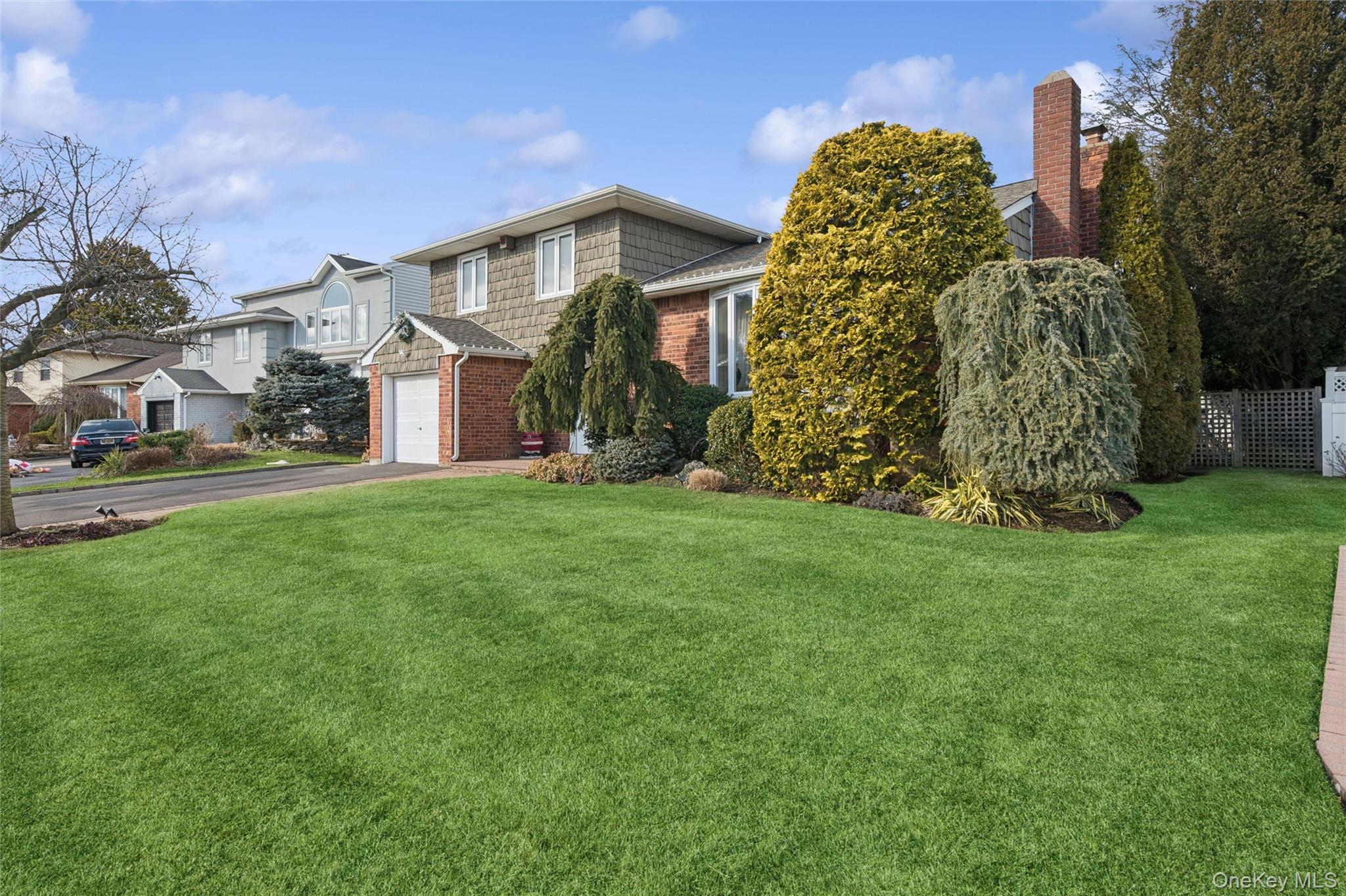 #4 photo, 1123 Bernard Drive, Westbury , NY 11590