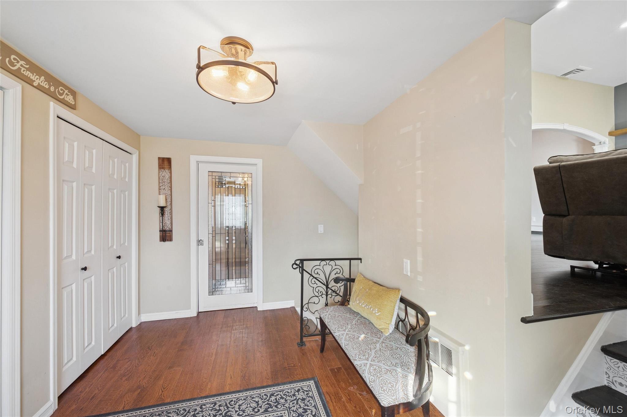 #7 photo, 1123 Bernard Drive, Westbury , NY 11590