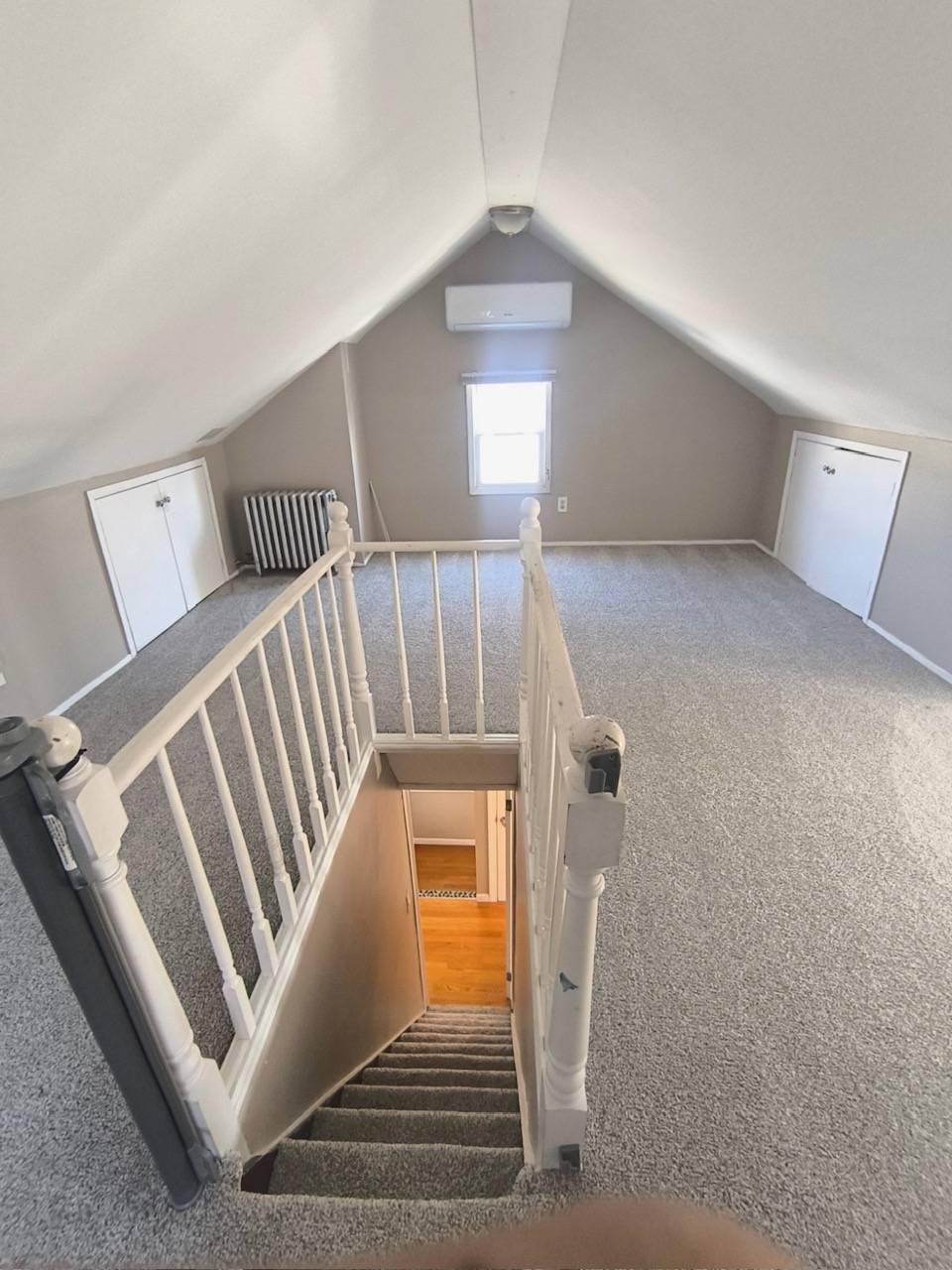 #14 photo, 207-03 34th AVE, BAYSIDE , NY 11361