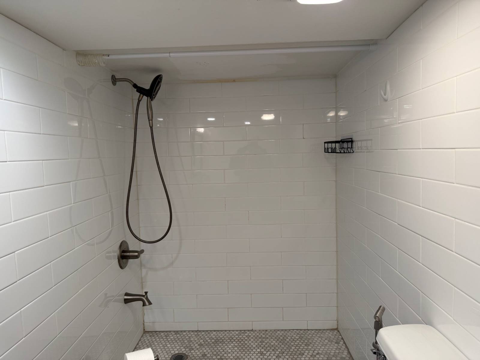 #15 photo, 207-03 34th AVE, BAYSIDE , NY 11361