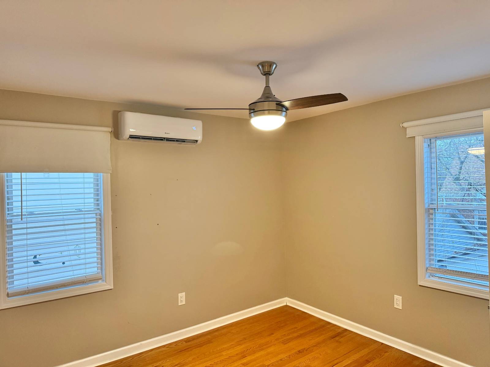 #4 photo, 207-03 34th AVE, BAYSIDE , NY 11361