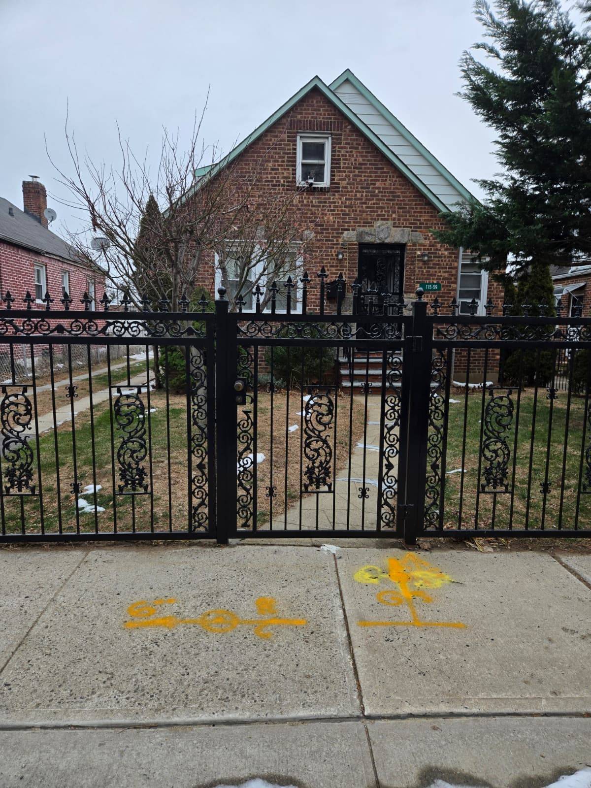 #1 photo, 115-59 208 St, Cambria Heights , NY 11411