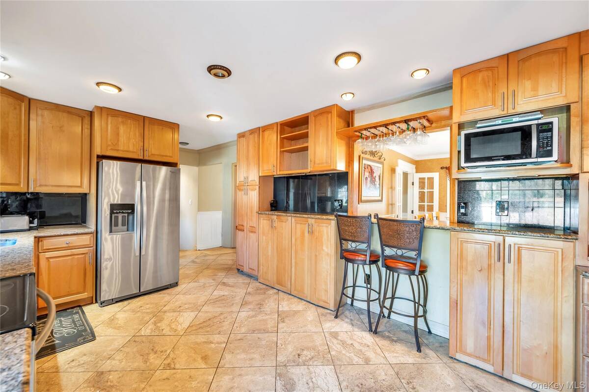 #31 photo, 17 Wall Street, Саффолк ‖ Port Jefferson Station , NY 11776