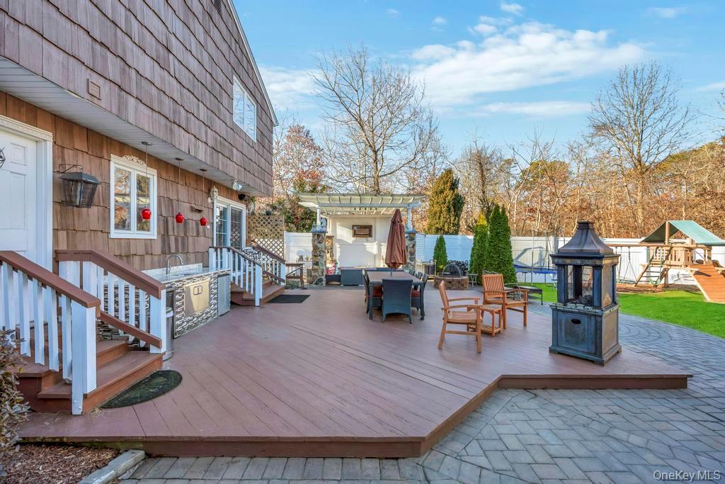 #5 photo, 17 Wall Street, Саффолк ‖ Port Jefferson Station , NY 11776