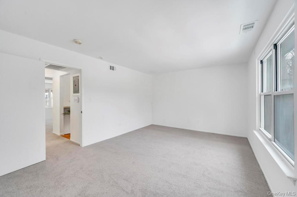 #25 photo, 85 Rocky Point Yaphank Road, #168, מחוז סאפוק Rocky Point , NY 11778