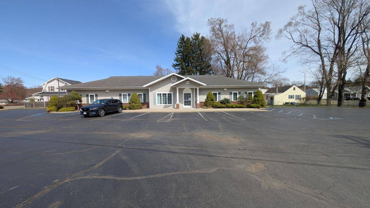 #1 photo, 27 West Sand Lake Road, Wynantskill , NY 12198