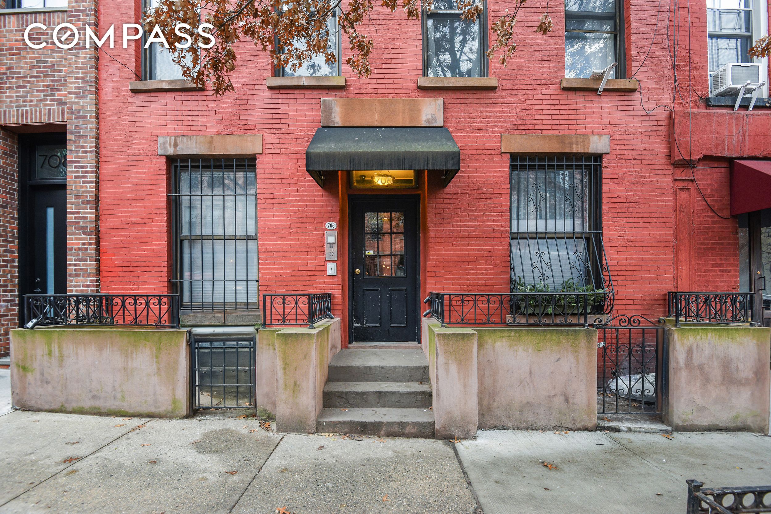 #9 photo, 706 Sackett Street, Park Slope , NY 11217