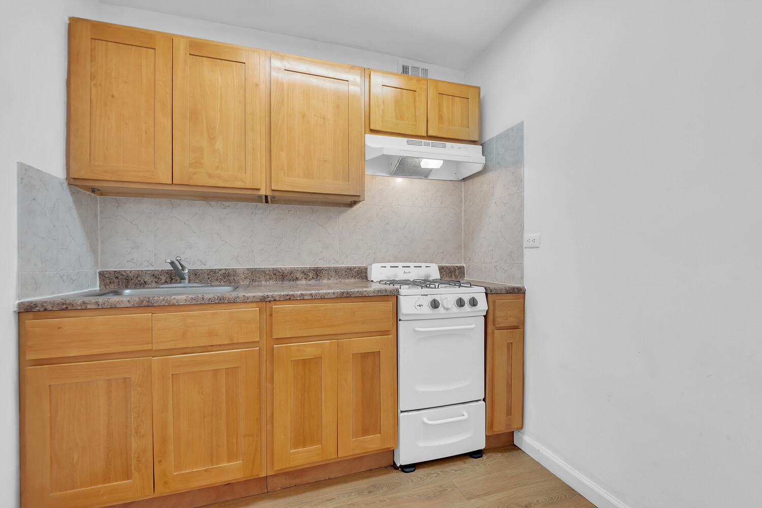 #5 photo, 2626 HOMECREST Avenue, Sheepshead Bay , NY 11235