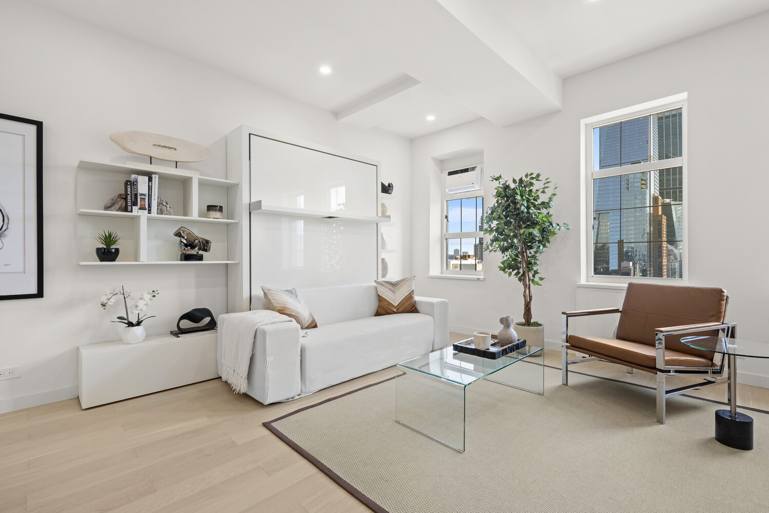 #3 photo, 470 W 24TH Street, Chelsea , NY 10011