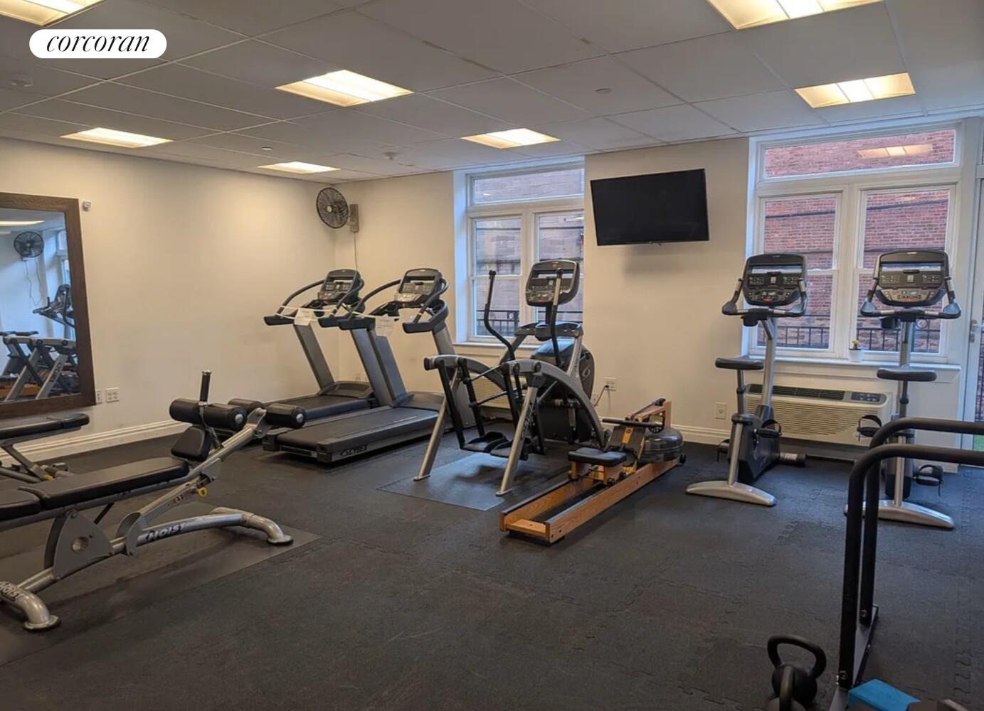 #11 photo, 70 W 139TH Street, Central Harlem , NY 10037