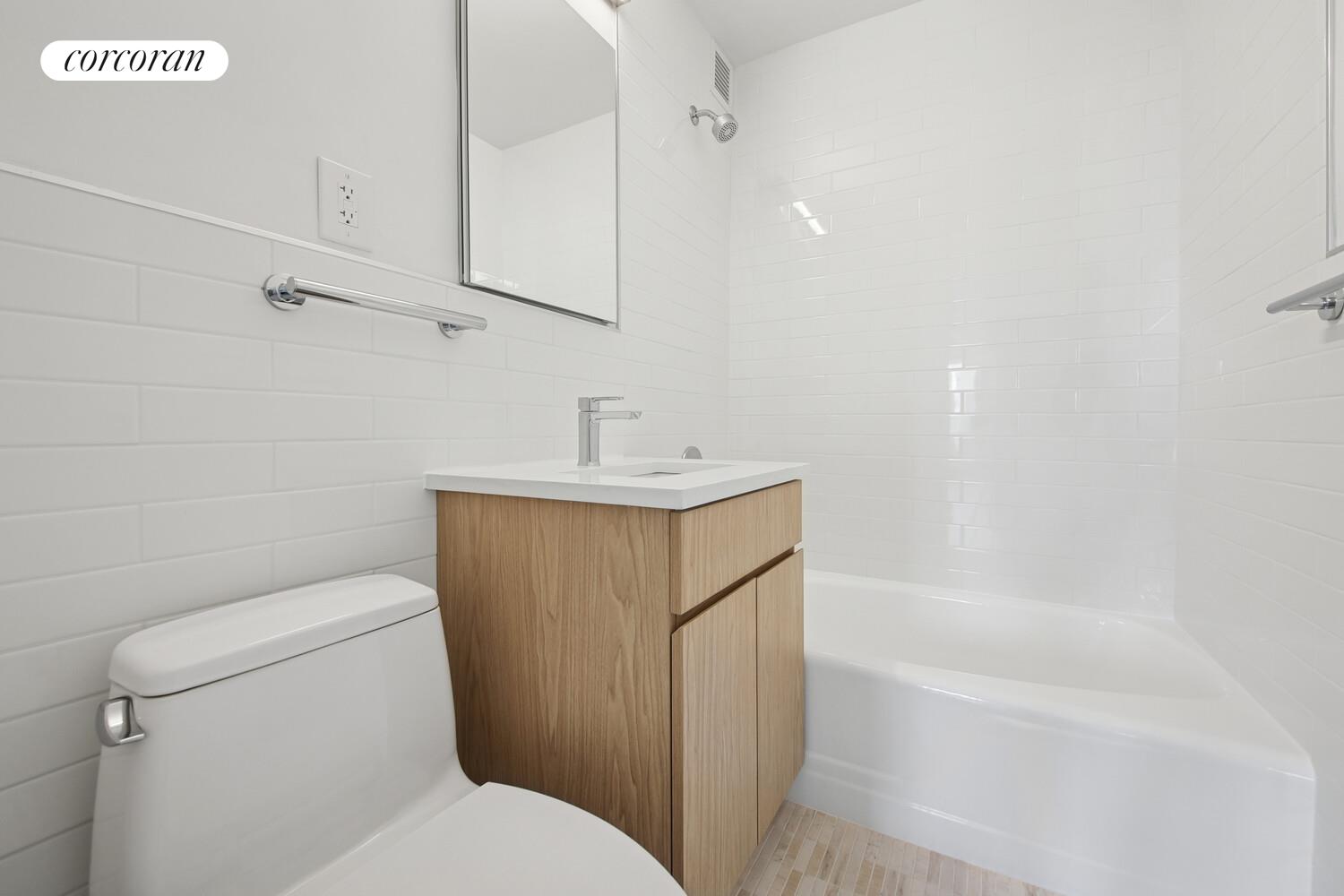 #14 photo, New York City, Yorkville , NY 10128