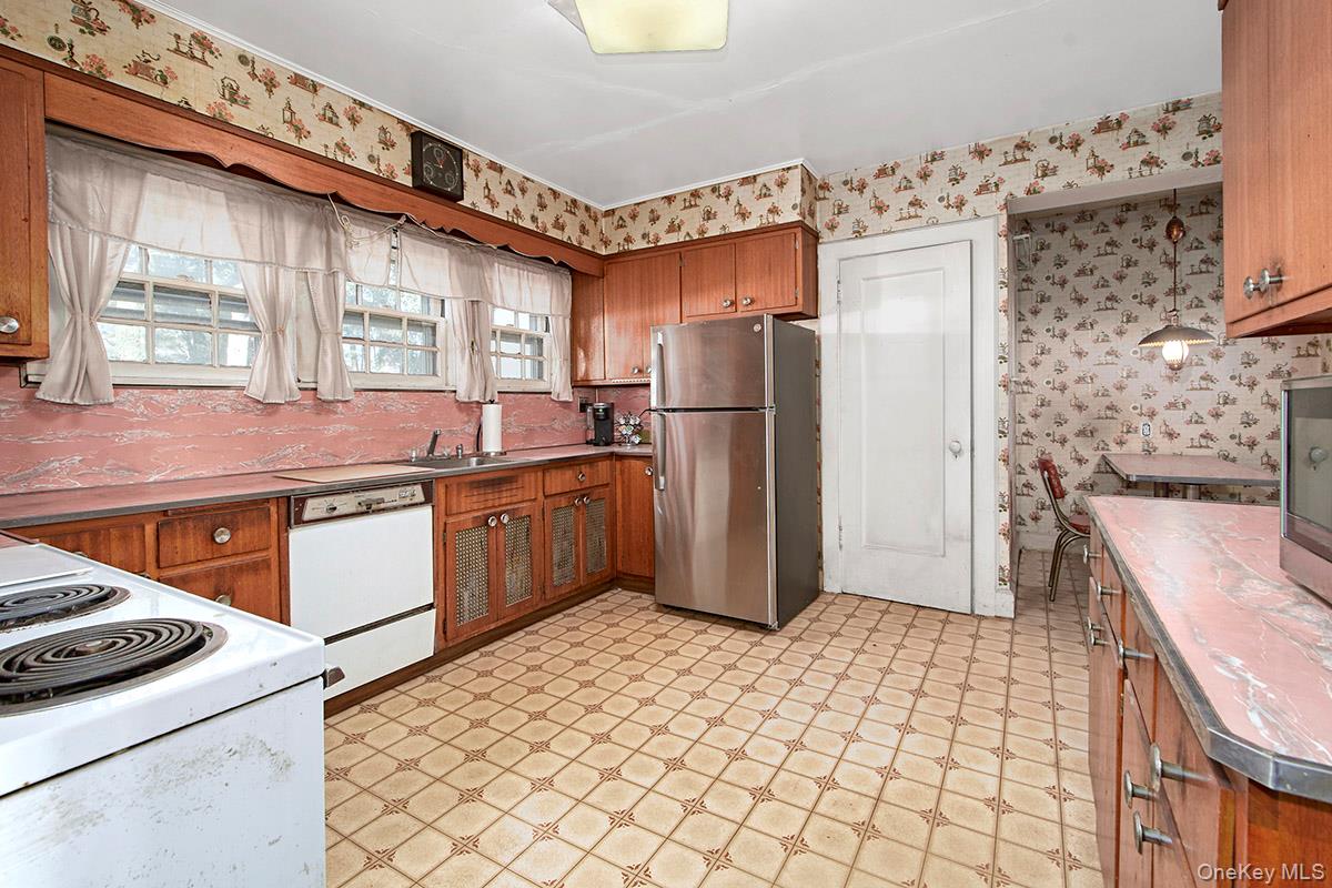 #10 photo, 47 Greenridge Avenue, White Plains , NY 10605