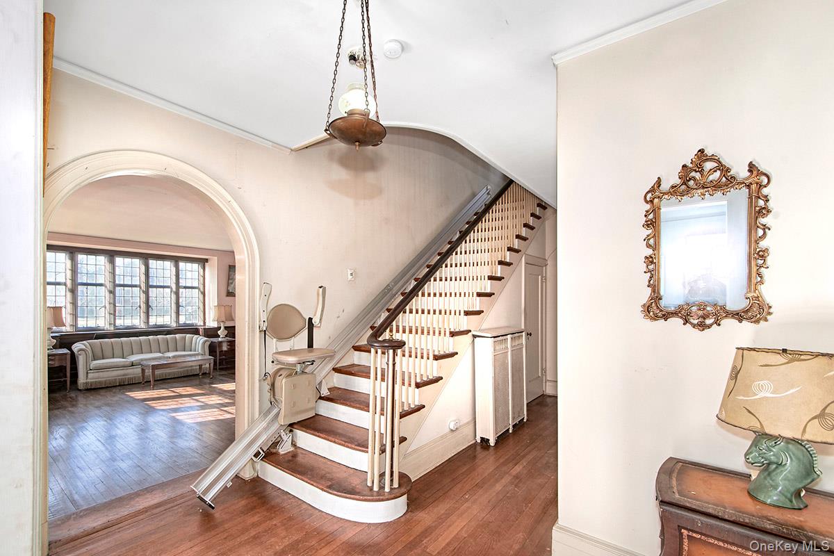 #4 photo, 47 Greenridge Avenue, White Plains , NY 10605