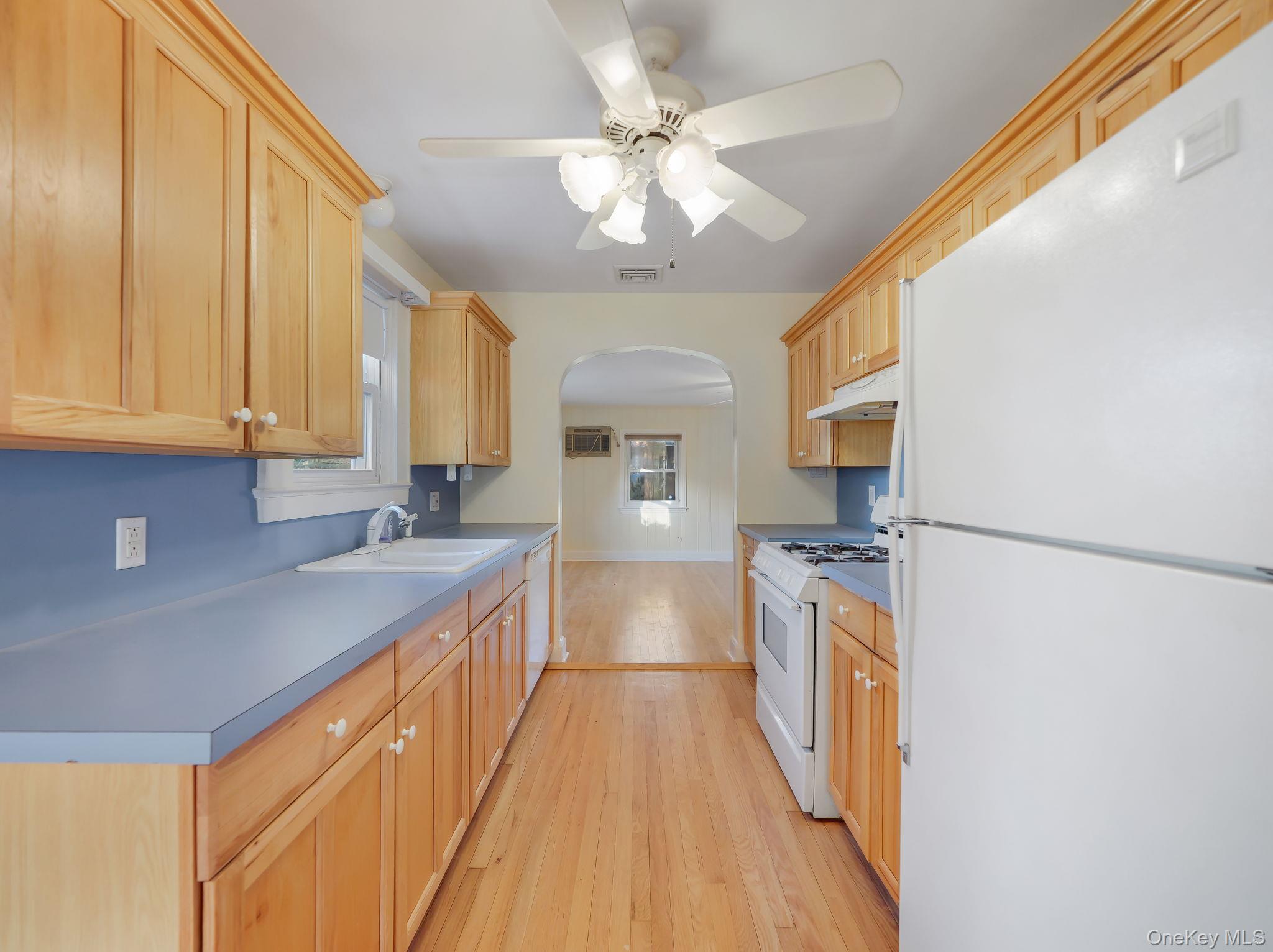 #11 photo, 18 Hughes Street, Congers , NY 10920