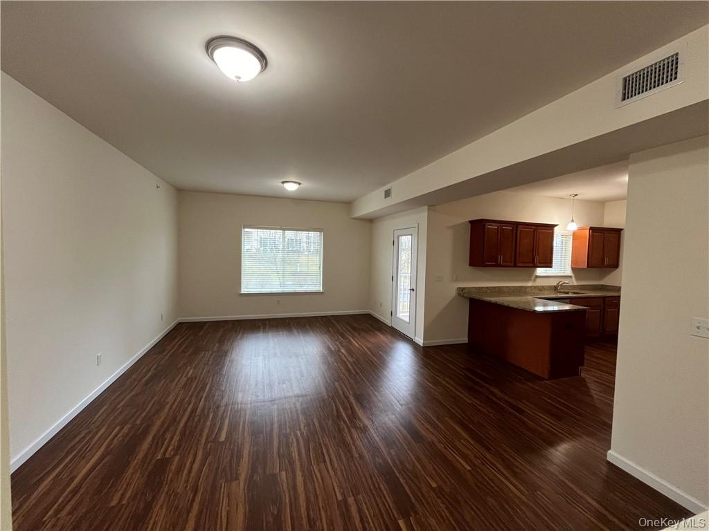 #5 photo, 44 High Street, Chester , NY 10918