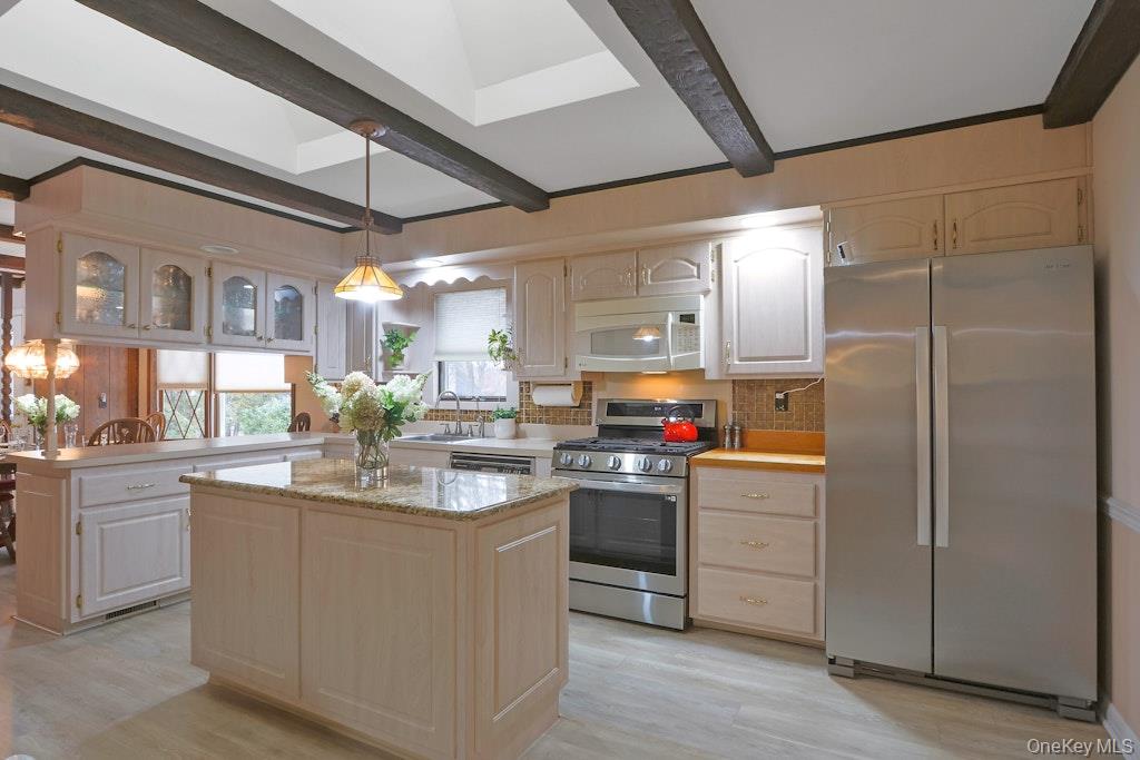 #5 photo, 2 Milich Lane, New City , NY 10956