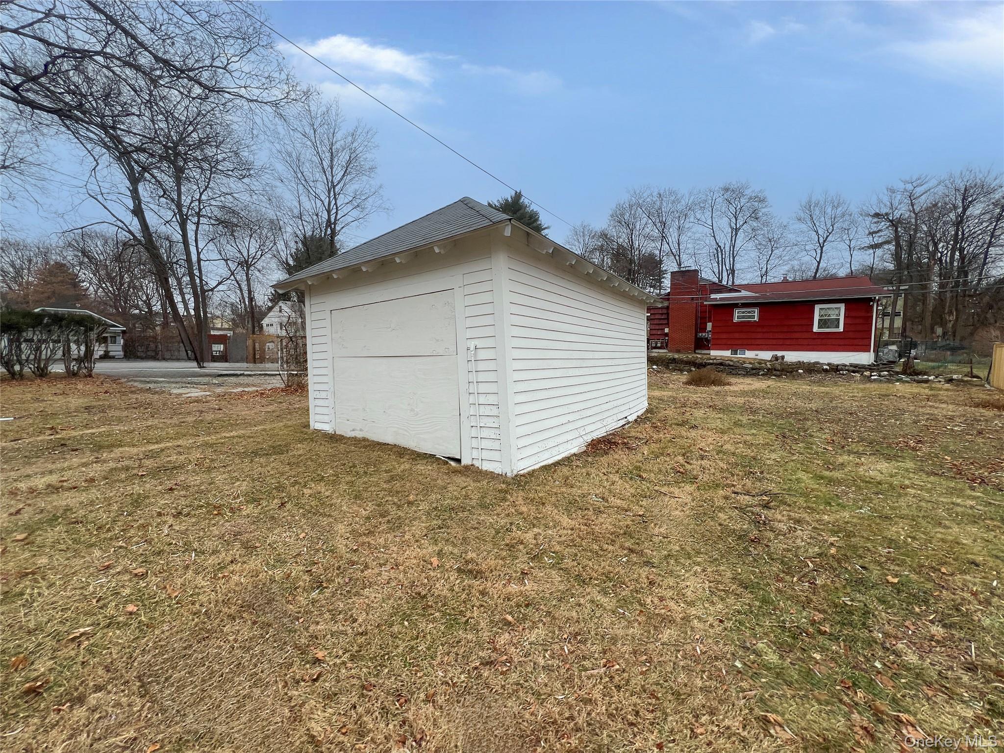 #12 photo, 44 S Grand Avenue, Poughkeepsie , NY 12603