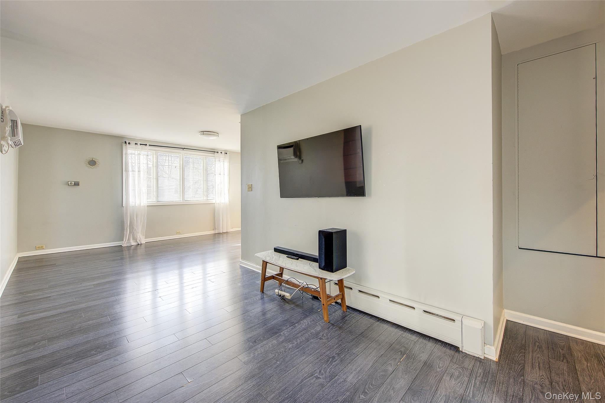 #17 photo, 66-71 74th Street, Middle Village , NY 11379