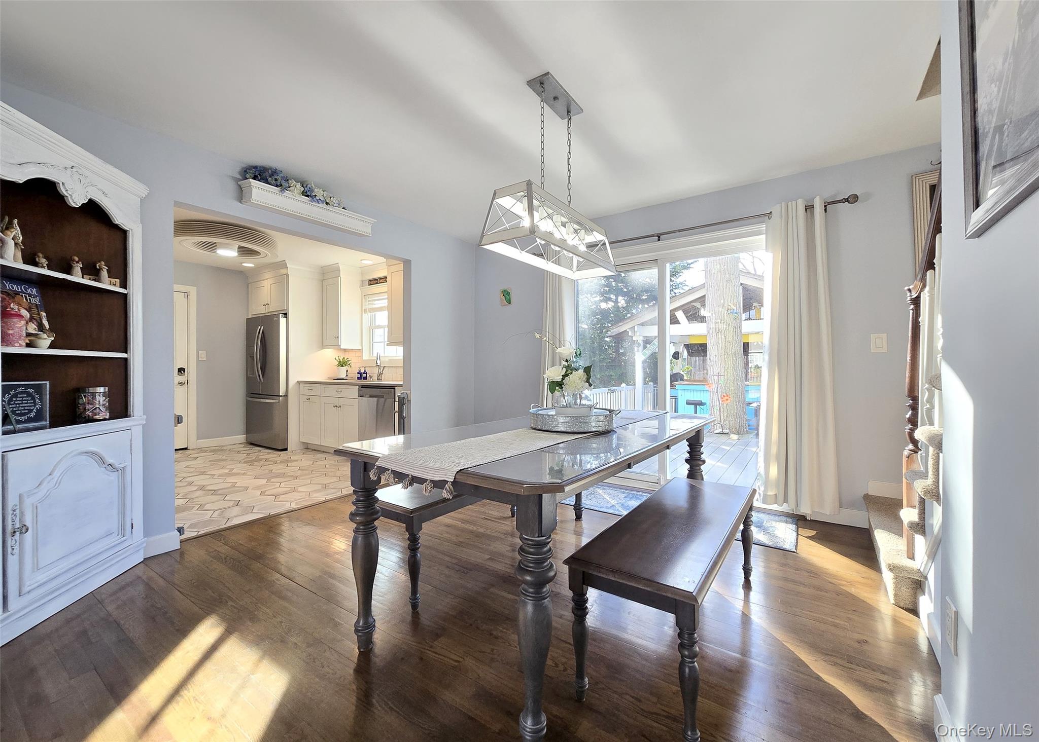 #5 photo, 94 Clarendon Road, سوفولك Ronkonkoma , NY 11779