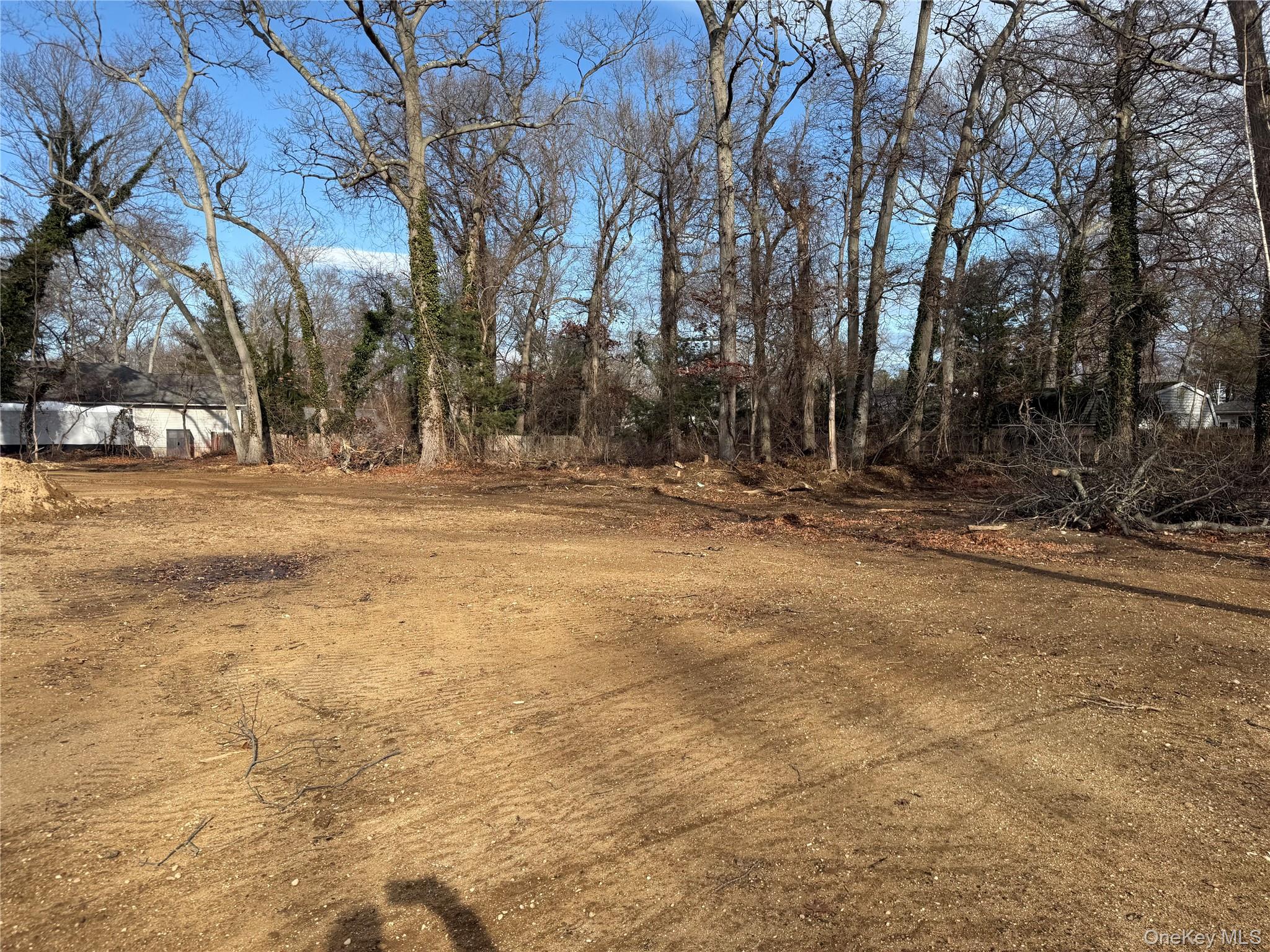 #6 photo, 1 Lotto Court, سوفولك Lake Grove , NY 11755