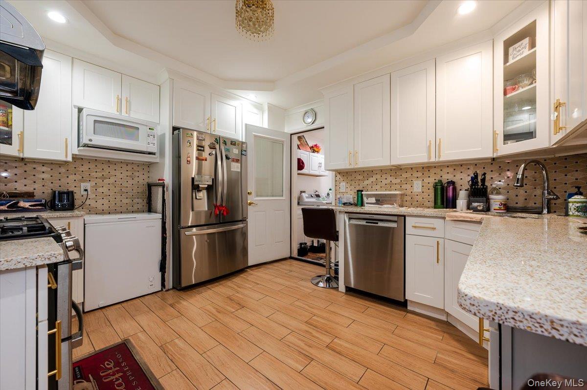 #5 photo, 11622 127th Street, South Ozone Park , NY 11420