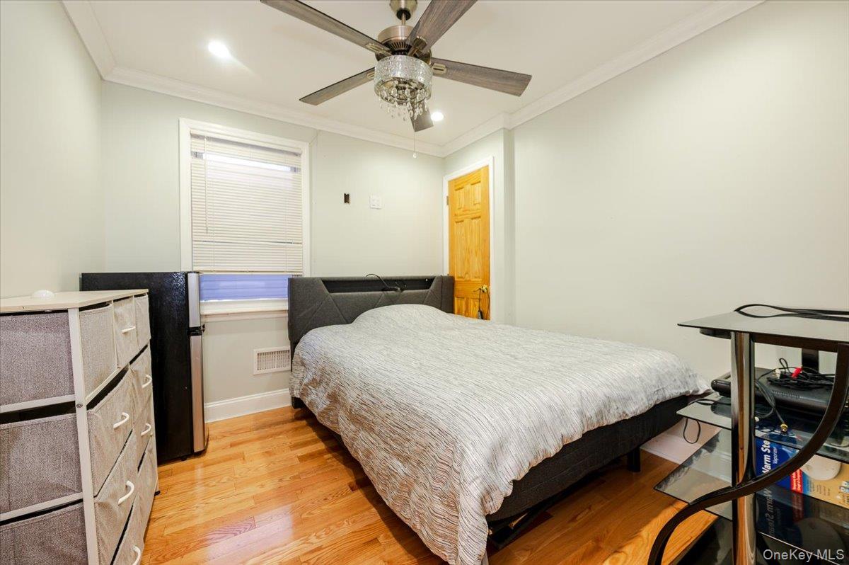 #8 photo, 11622 127th Street, South Ozone Park , NY 11420