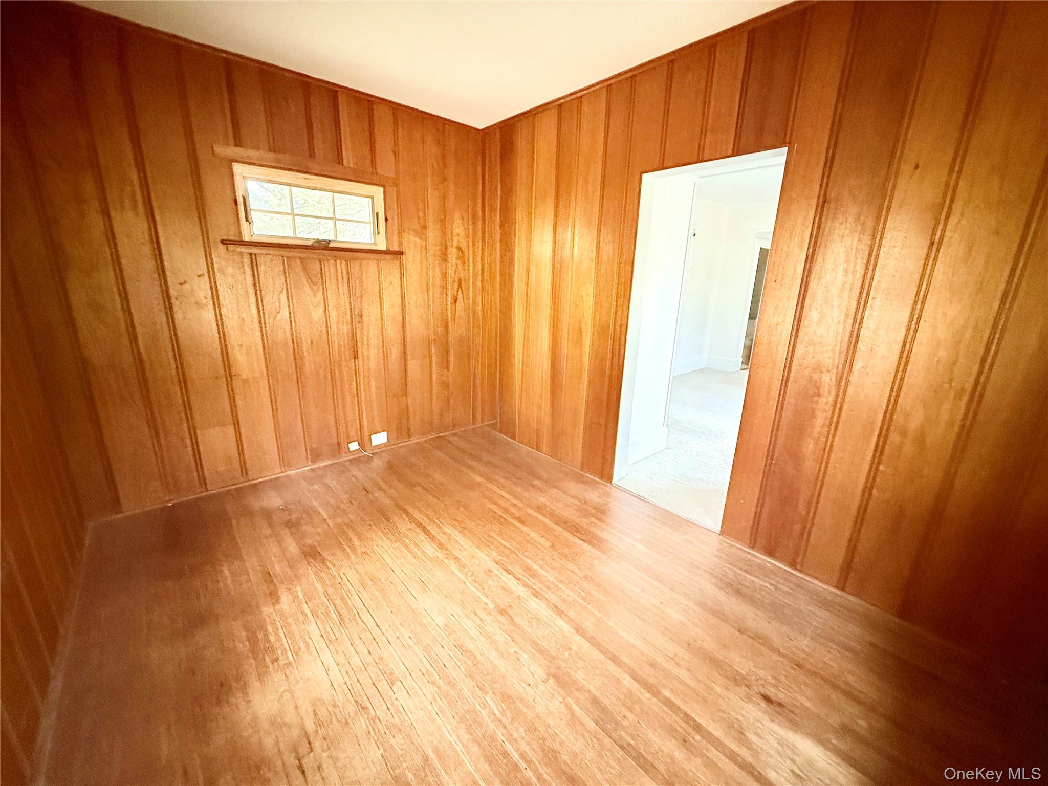 #19 photo, 34 Maple Avenue, Northport , NY 11768