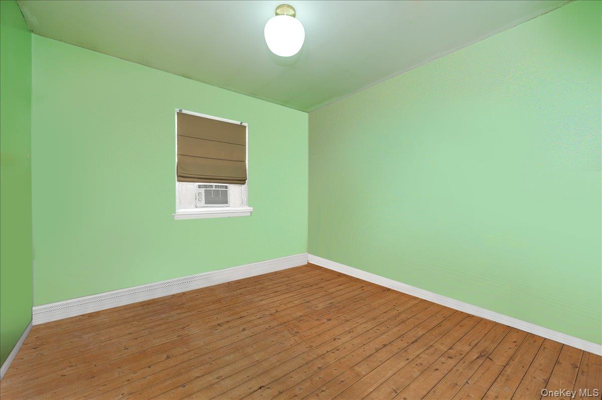 #11 photo, 2 Wilson Street, East Rockaway , NY 11518