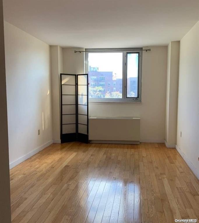 #5 photo, 133-38 Sanford Avenue, Flushing , NY 11355