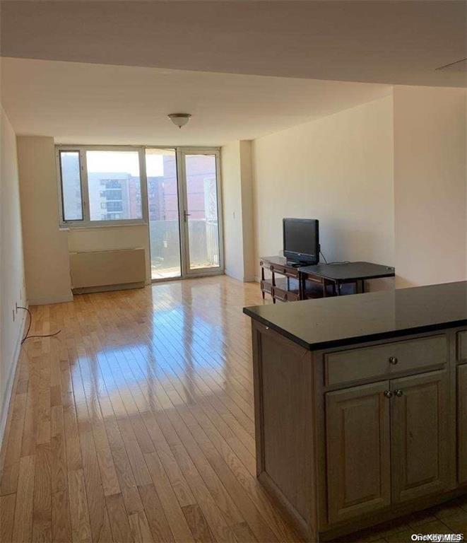 #6 photo, 133-38 Sanford Avenue, Flushing , NY 11355