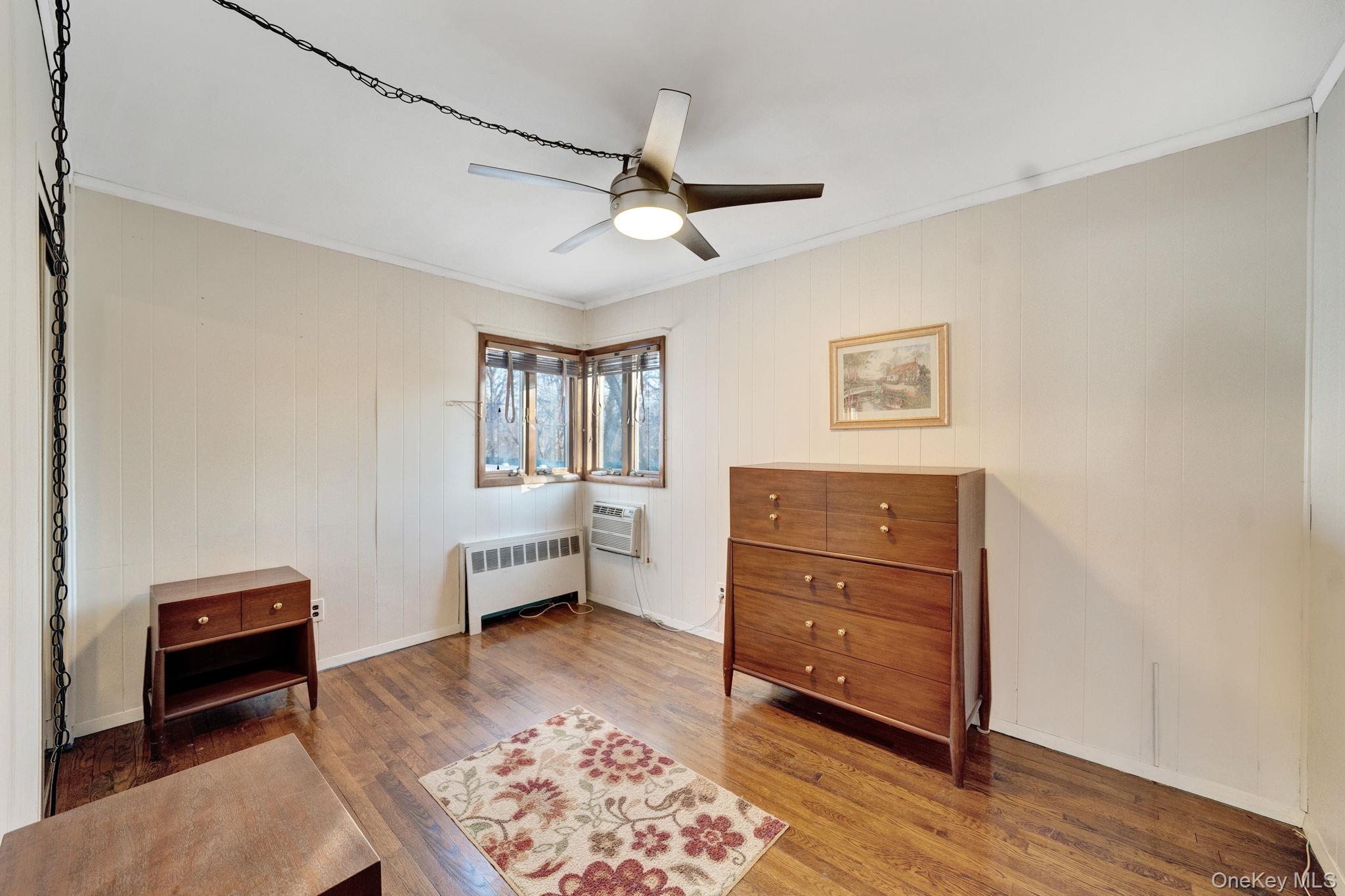 #14 photo, 254 N Richmond Avenue, Massapequa , NY 11758