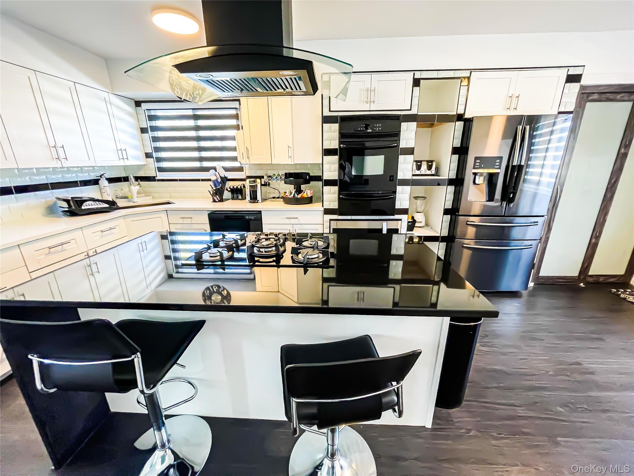 #6 photo, 1 Summer Lane, Amityville , NY 11701