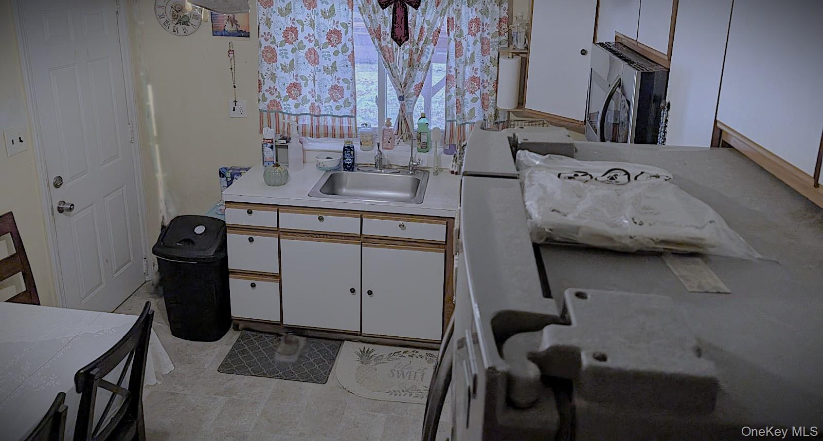 #8 photo, 132 8th Street, Brentwood , NY 11717