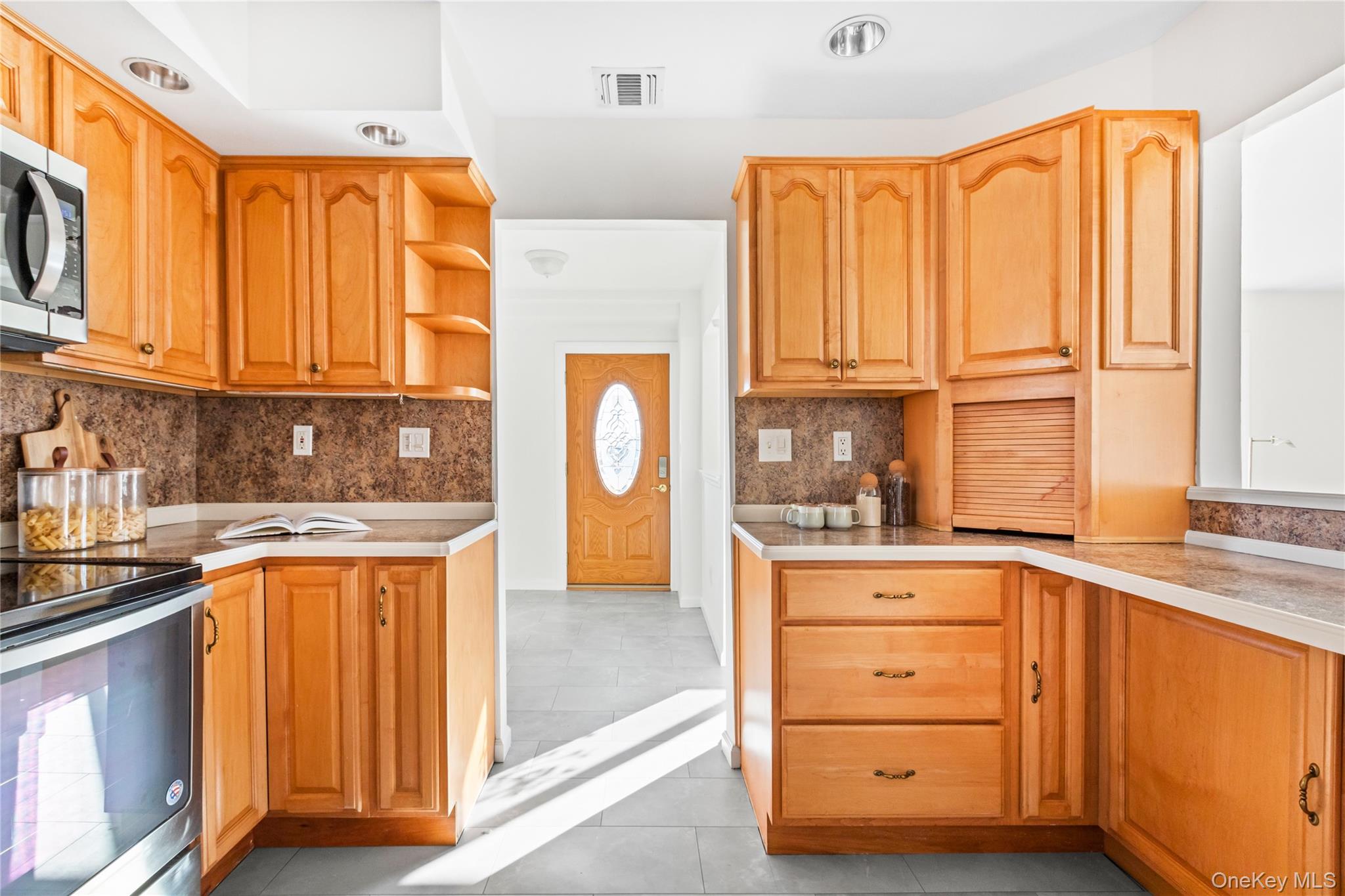 #9 photo, 15 Shore Drive, Mastic Beach , NY 11951