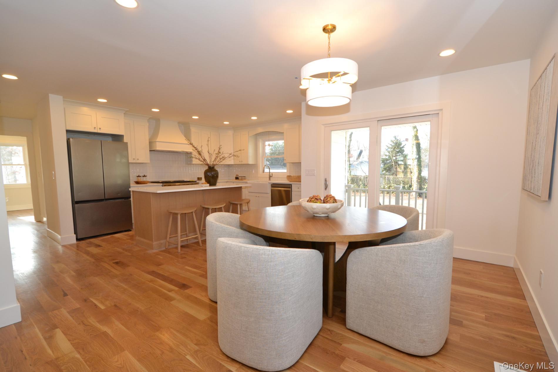 #8 photo, 188 Ralph Avenue, سوفولك Babylon , NY 11702