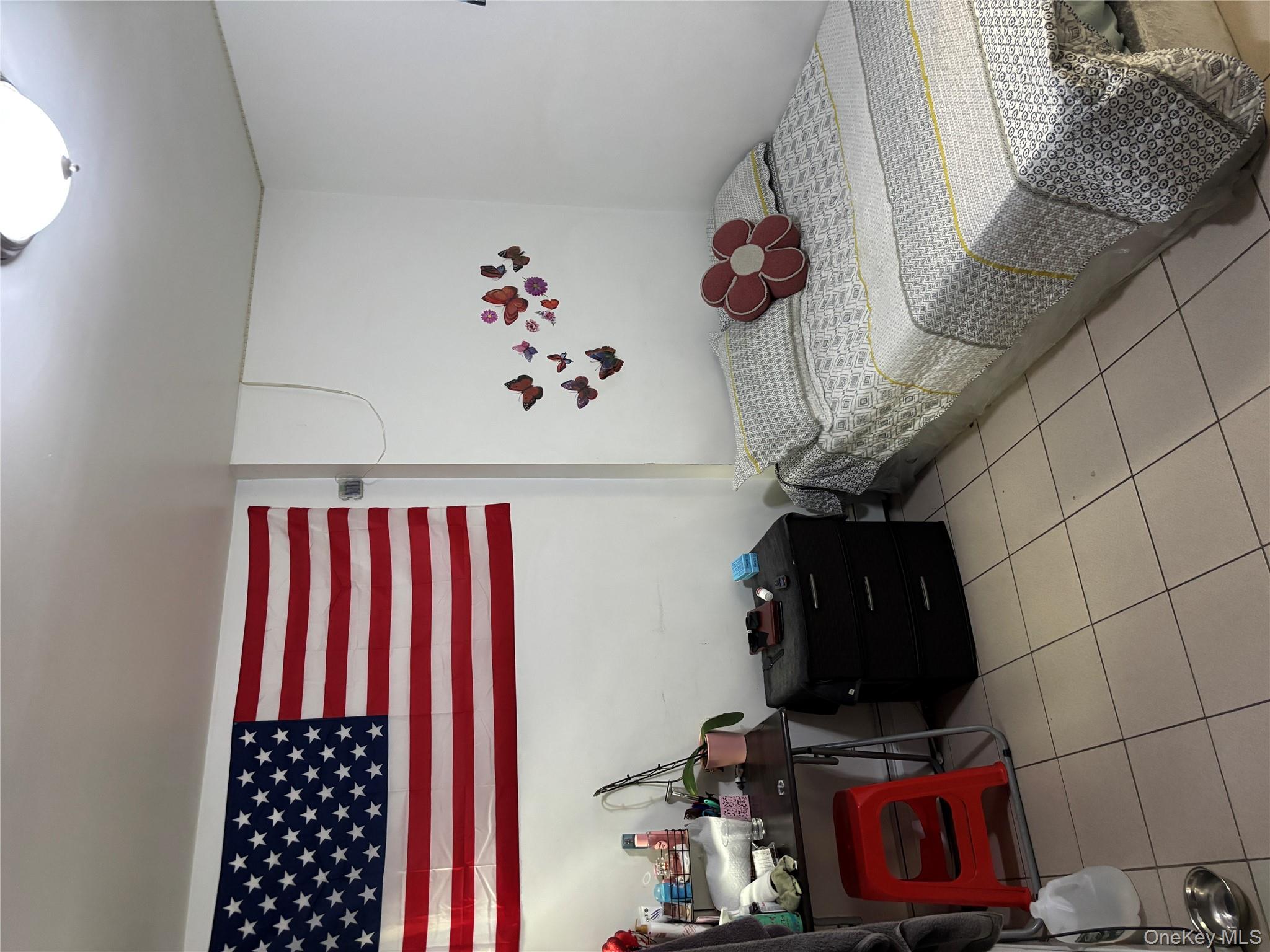 #11 photo, 9904 Northern Boulevard, קווינס Corona , NY 11368