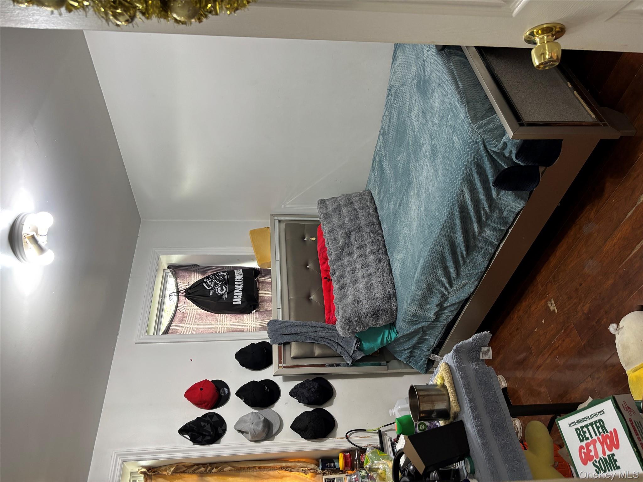 #16 photo, 9904 Northern Boulevard, קווינס Corona , NY 11368