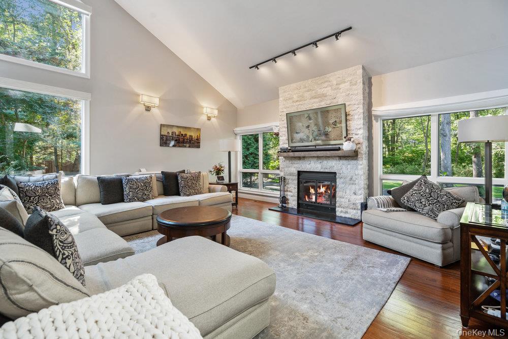 #5 photo, 5 Coon Hollow Road, Lloyd Harbor , NY 11743