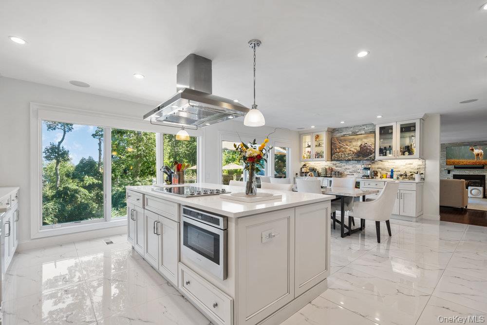 #8 photo, 5 Coon Hollow Road, Lloyd Harbor , NY 11743