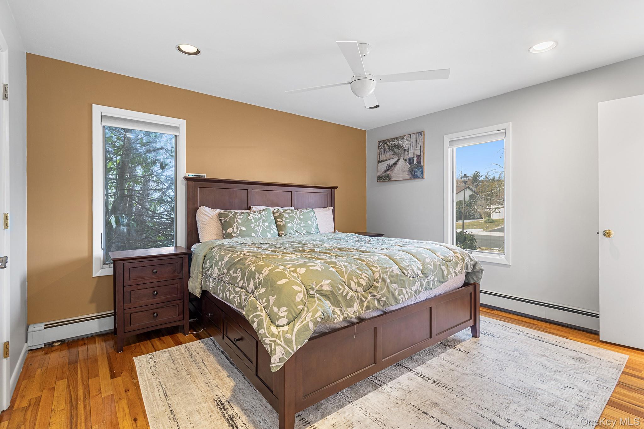 #14 photo, 49 Fairfield Drive, Dix Hills , NY 11746