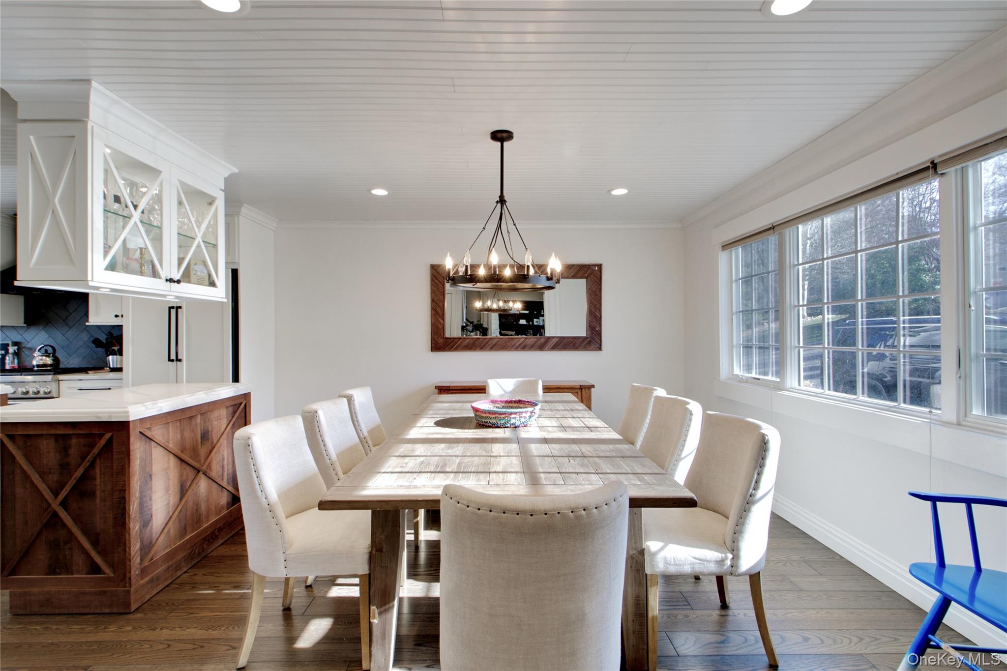 #11 photo, 220 Mimosa Drive, East Hills , NY 11576