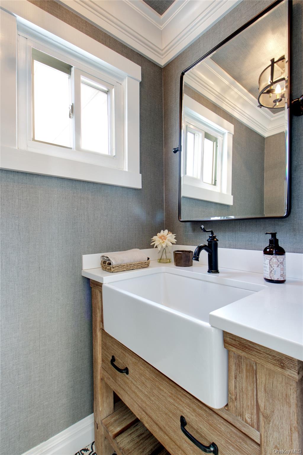 #18 photo, 220 Mimosa Drive, East Hills , NY 11576