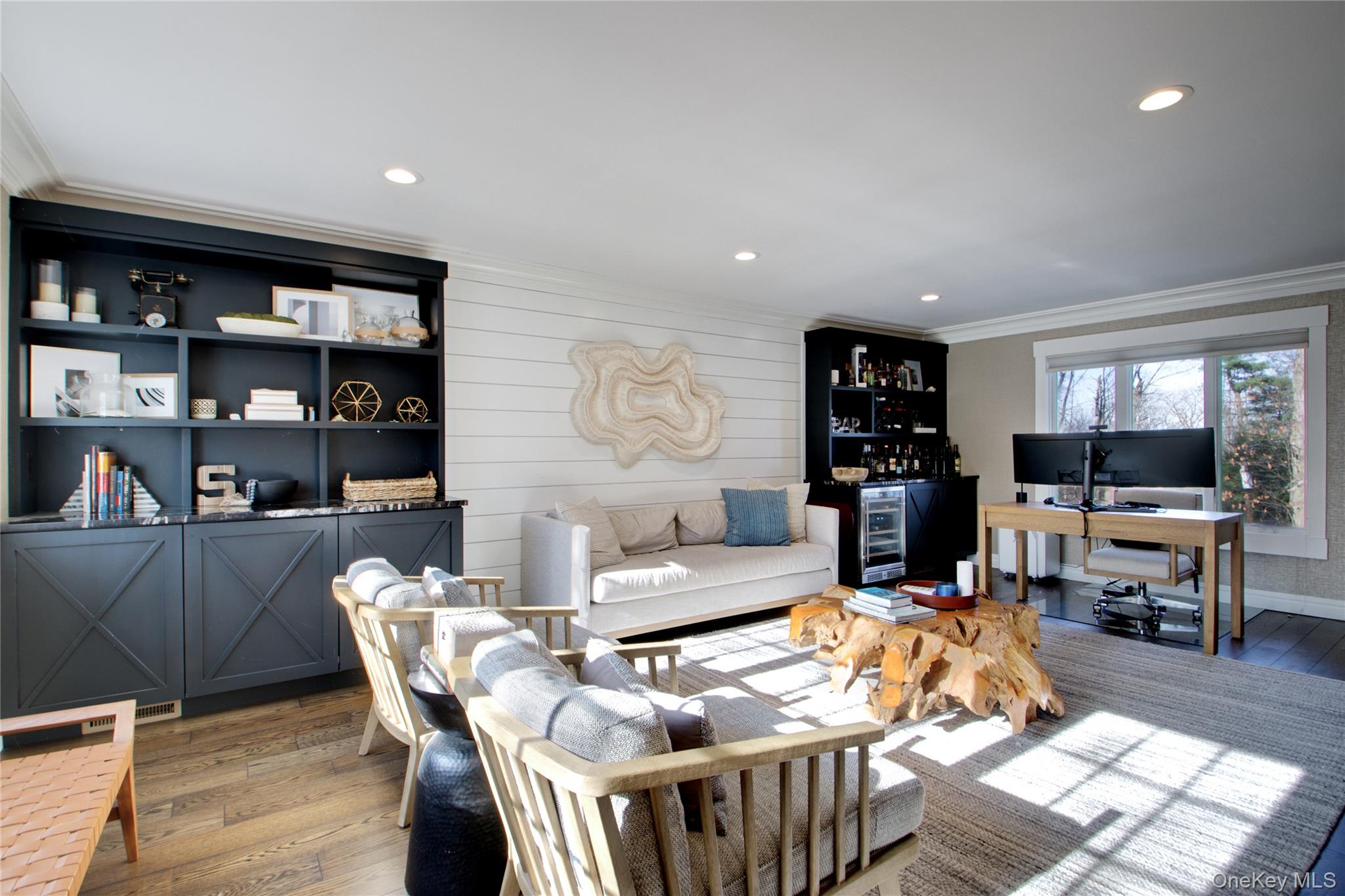 #8 photo, 220 Mimosa Drive, East Hills , NY 11576