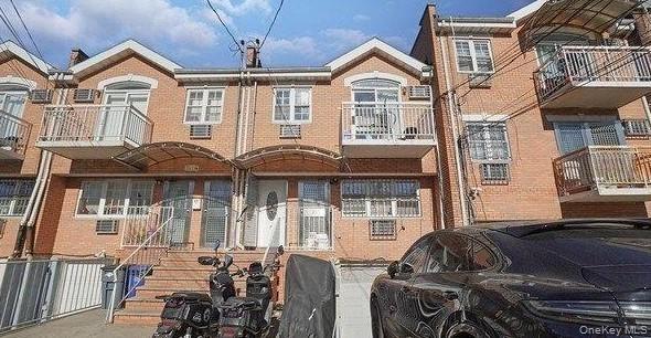 #1 photo, 104-61 42nd Avenue, Corona , NY 11368