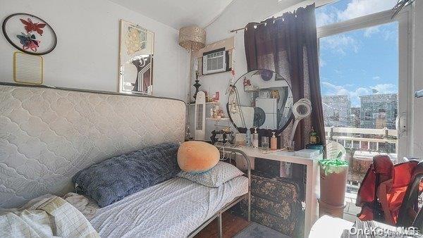 #2 photo, 104-61 42nd Avenue, Corona , NY 11368