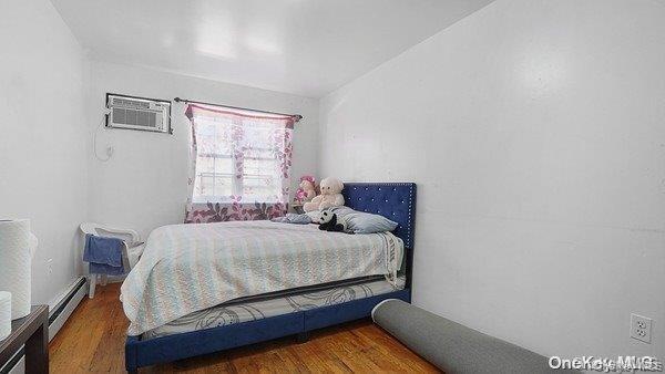 #6 photo, 104-61 42nd Avenue, Corona , NY 11368