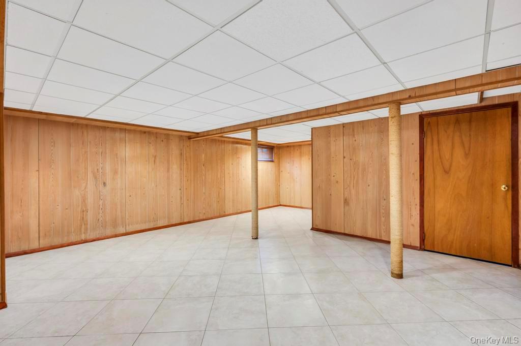 #18 photo, 2585 Oceanside Road, Нассау ‖ Oceanside , NY 11572